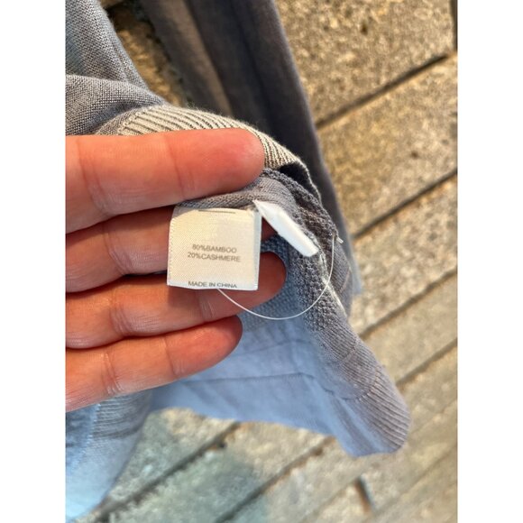 Kokun Womens V-Neck Gray Long-Sleeve Sweater M Bamboo & Cashmere - Picture 4 of 9